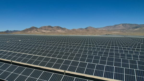 The Science of Soiling: A Deep Dive into HelioExpect Analytic